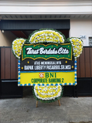 Papan Bunga Duka di Mapanget
