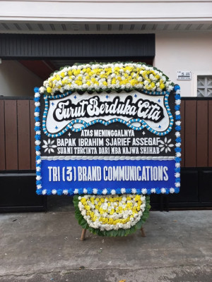 Papan Bunga Duka di Mapanget